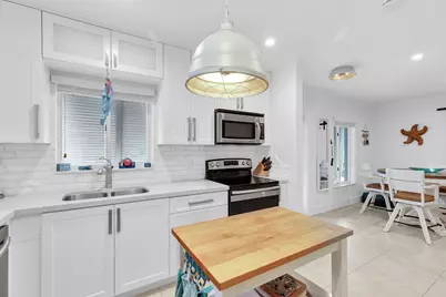 181 Ocean View Drive, Key Largo, FL 33037 - Photo 12