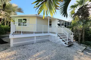 29188 Tulip Ln, Big Pine, FL 33043 - Photo 10