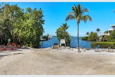 251 Azalea Street, Tavernier, FL 33070 - Photo 56
