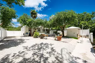 7 Barcelona Dr, Big Coppitt, FL 33040 - Photo 18