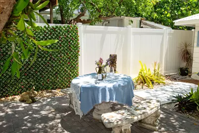 7 Barcelona Drive, Big Coppitt, FL 33040 - Photo 12