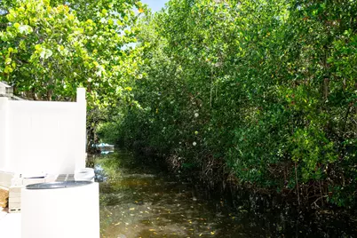 7 Barcelona Drive, Big Coppitt, FL 33040 - Photo 16