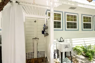 7 Barcelona Dr, Big Coppitt, FL 33040 - Photo 26