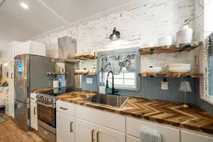 7 Barcelona Dr, Big Coppitt, FL 33040 - Photo 52