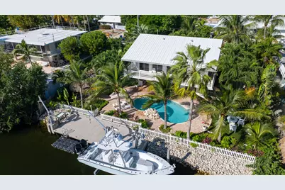 240 Mohawk Street, Tavernier, FL 33070 - Photo 1