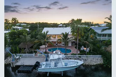 240 Mohawk Street, Tavernier, FL 33070 - Photo 2