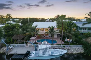 240 Mohawk St, Tavernier, FL 33070 - Photo 2