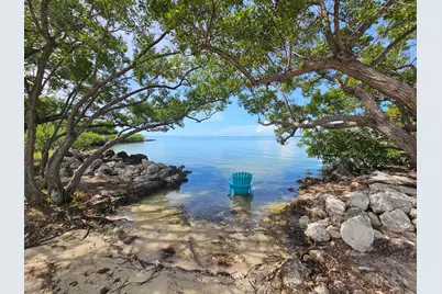 134 S Bay Harbor Drive, Key Largo, FL 33037 - Photo 16