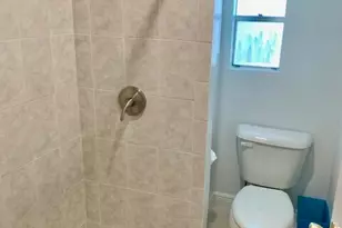 818 S Emerald Dr, Key Largo, FL 33037 - Photo 20