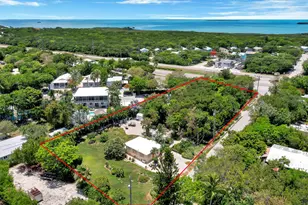 306 NE Lime Street, Key Largo, FL 33037 - Photo 1
