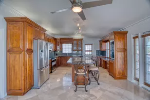 131 Harbor Dr, Tavernier, FL 33070 - Photo 20