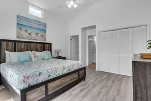 350 E Ocean Dr, Key Colony, FL 33051 - Photo 18