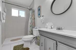 340 E Ocean Dr, Key Colony Beach, FL 33051 - Photo 32