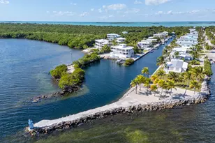 17 Poisonwood Rd, Key Largo, FL 33037 - Photo 56