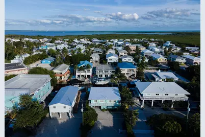 105 Long Key Lake Drive, Layton, FL 33001 - Photo 36