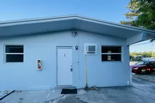 195 Gardenia St, Tavernier, FL 33070 - Photo 2