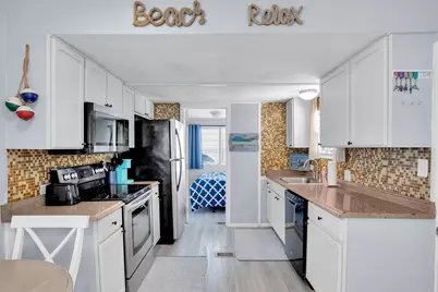 6099 Overseas Highway #4W, Marathon, FL 33050 - Photo 4