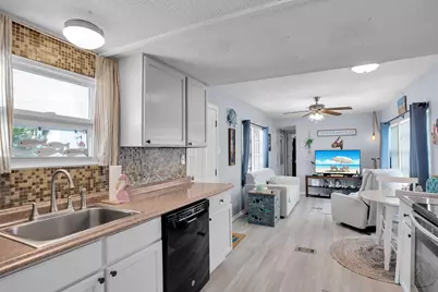 6099 Overseas Highway #4W, Marathon, FL 33050 - Photo 16