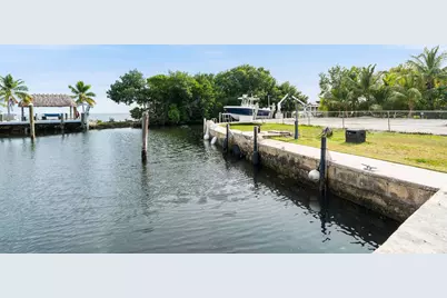 127 Seaside Avenue, Key Largo, FL 33037 - Photo 10