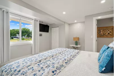 127 Seaside Avenue, Key Largo, FL 33037 - Photo 36