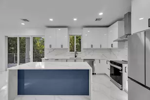 46 Transylvania Ave, Key Largo, FL 33037 - Photo 2