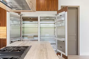 230 15th Cir, Key Colony, FL 33051 - Photo 30