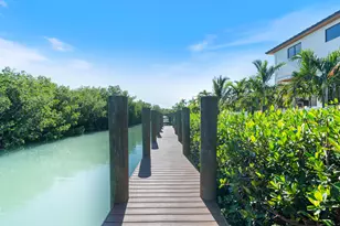 230 15th Cir, Key Colony, FL 33051 - Photo 84