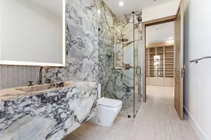 230 15th Cir, Key Colony, FL 33051 - Photo 18