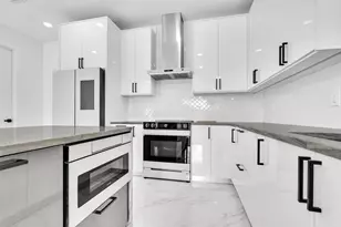 50 Transylvania Ave, Key Largo, FL 33037 - Photo 12