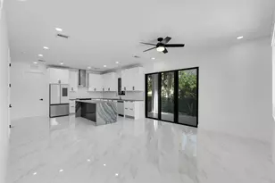 50 Transylvania Ave, Key Largo, FL 33037 - Photo 4