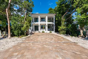 50 Transylvania Ave, Key Largo, FL 33037 - Photo 1