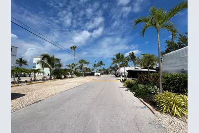 325 Calusa Street #217, Key Largo, FL 33037 - Photo 6