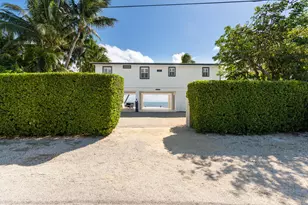 75055 Overseas Hwy, Islamorada, FL 33036 - Photo 26