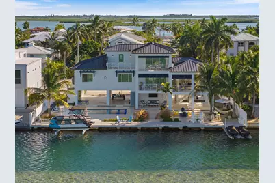 16745 Tamarind Road, Sugarloaf, FL 33042 - Photo 2