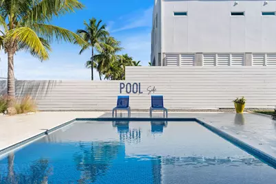 16745 Tamarind Road, Sugarloaf, FL 33042 - Photo 6