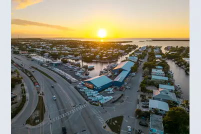 90400 Overseas Highway, Tavernier, FL 33070 - Photo 12