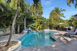 125 13th St, Key Colony, FL 33051 - Photo 18