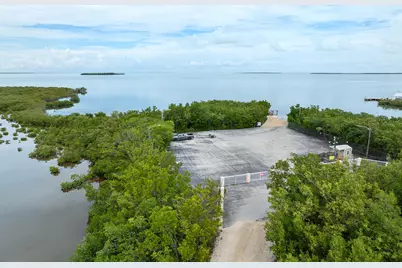 102 South Drive, Key Largo, FL 33037 - Photo 24