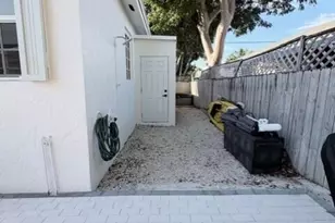 91 Treasure Blvd, Key Largo, FL 33037 - Photo 18