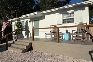 91 Treasure Blvd, Key Largo, FL 33037 - Photo 1