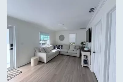 91 Treasure Boulevard, Key Largo, FL 33037 - Photo 2