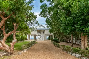 236 Tarpon St, Tavernier, FL 33070 - Photo 6