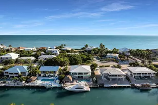 232 W Seaview Dr, Duck Key, FL 33050 - Photo 6