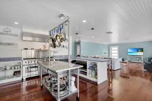 232 W Seaview Dr, Duck Key, FL 33050 - Photo 38