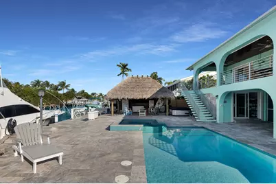 232 W Seaview Drive, Duck Key, FL 33050 - Photo 18