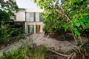 94220 Overseas Hwy, Tavernier, FL 33070 - Photo 4