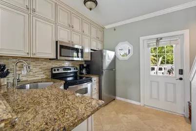 5110 Sunset Village Drive, Duck Key, FL 33050 - Photo 2