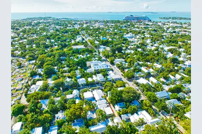 611 Grinnell Street #4, Key West, FL 33040 - Photo 46