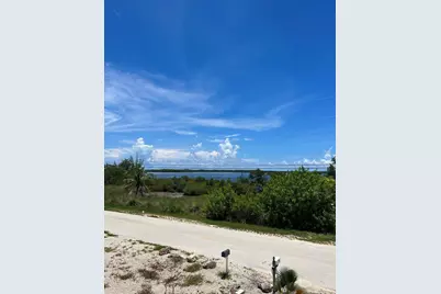 16 Shoreland Drive, Key Largo, FL 33037 - Photo 2