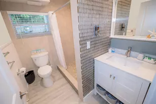 1016 Gibraltar Rd, Key Largo, FL 33037 - Photo 32